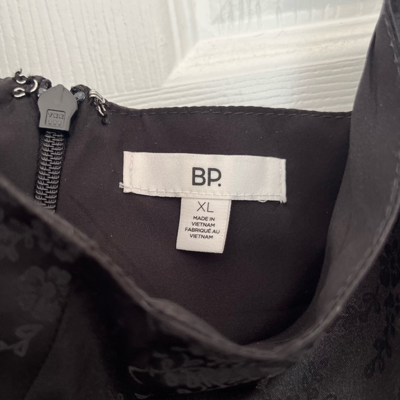 Silk black mini dress - Picture 2 of 3